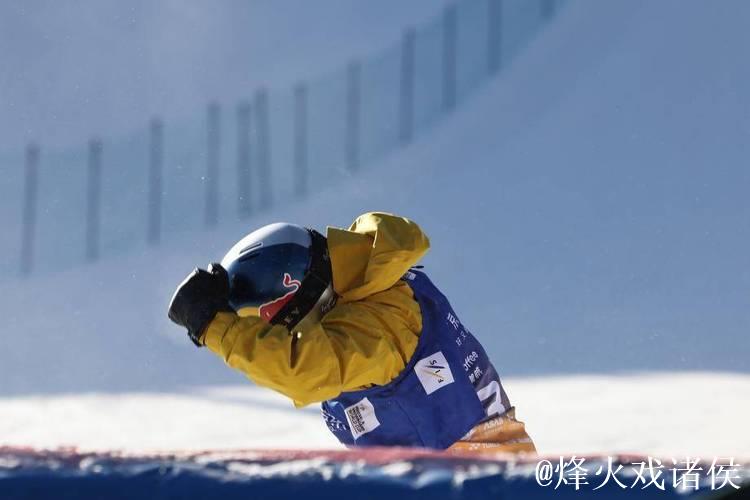大跳台世界杯云顶站 苏翊鸣预赛小组第一晋级决赛 大跳台世界杯云顶站 苏翊鸣预赛小组第一晋级决赛